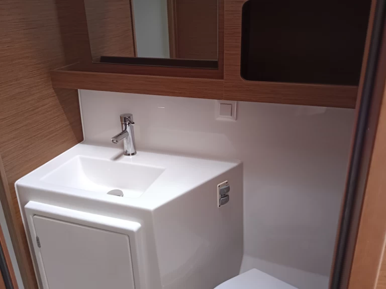 Lagoon Lagoon 42 a louer à Capo d'Orlando