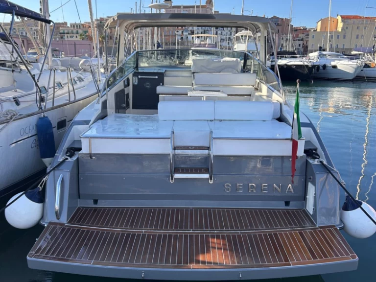 Louez un Conam Synthesi 40 à Nettuno