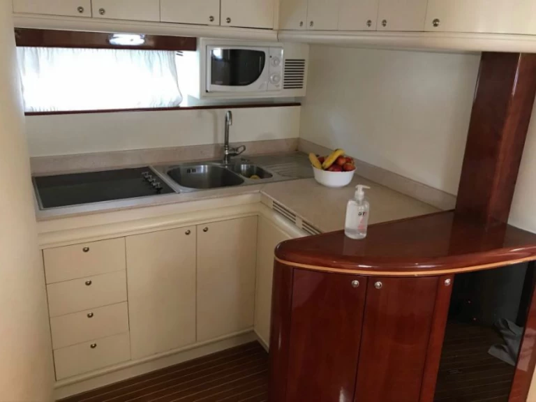 Location bateau Nettuno pas cher Rizzardi 50 Top Line