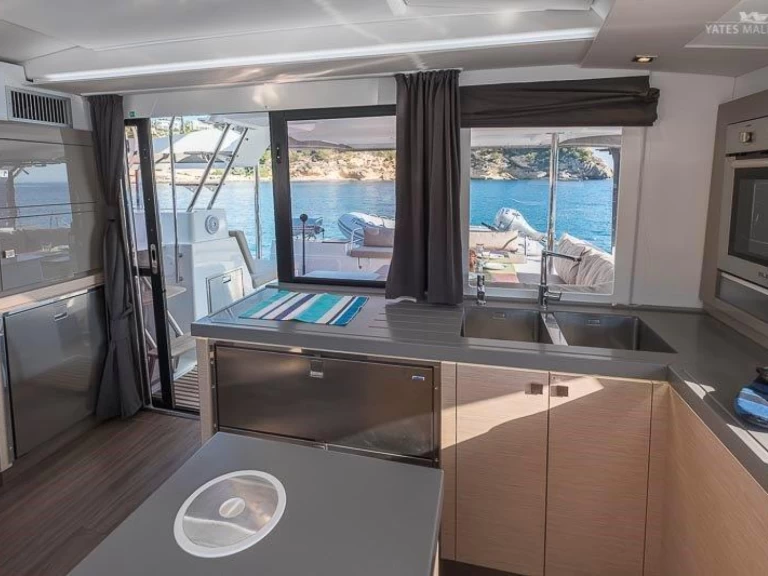 Louer Catamaran avec ou sans skipper Fountaine Pajot à Palma de Majorque