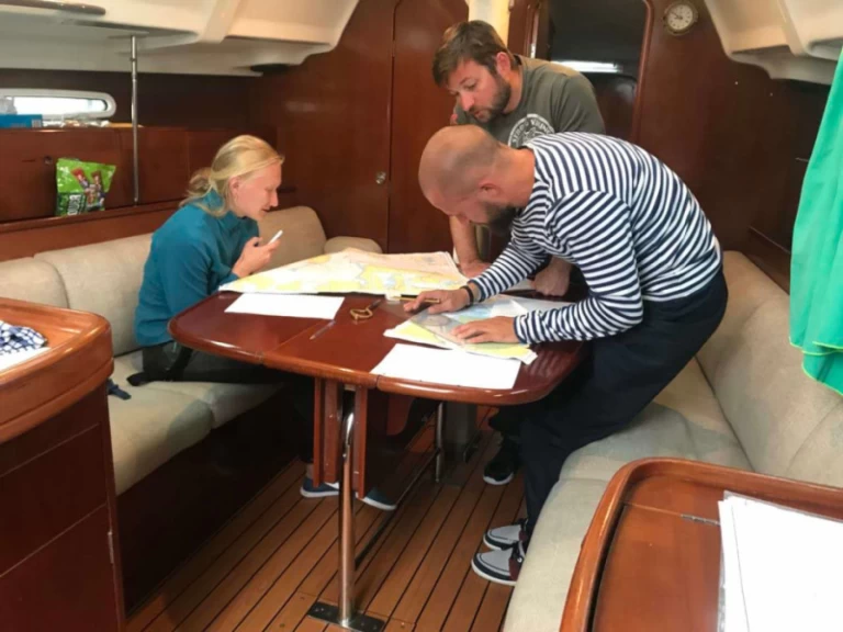 Location bateau Bénéteau Beneteau First 36.7 à Yerseke sur Samboat