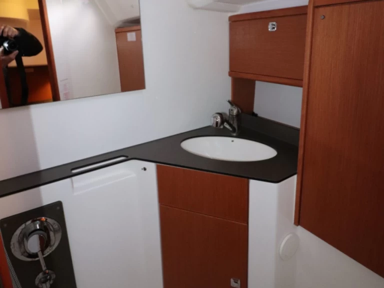 Bavaria Cruiser 46 a louer à Yerseke