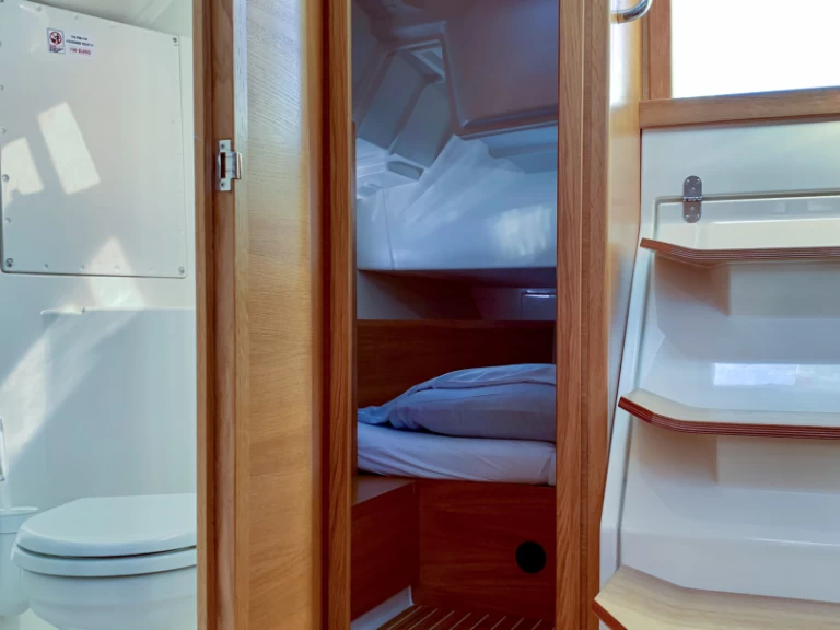 Location bateau Yerseke pas cher Salona 380