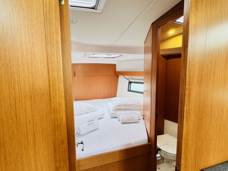 Bavaria Bavaria C38 a louer à Novi Vinodolski