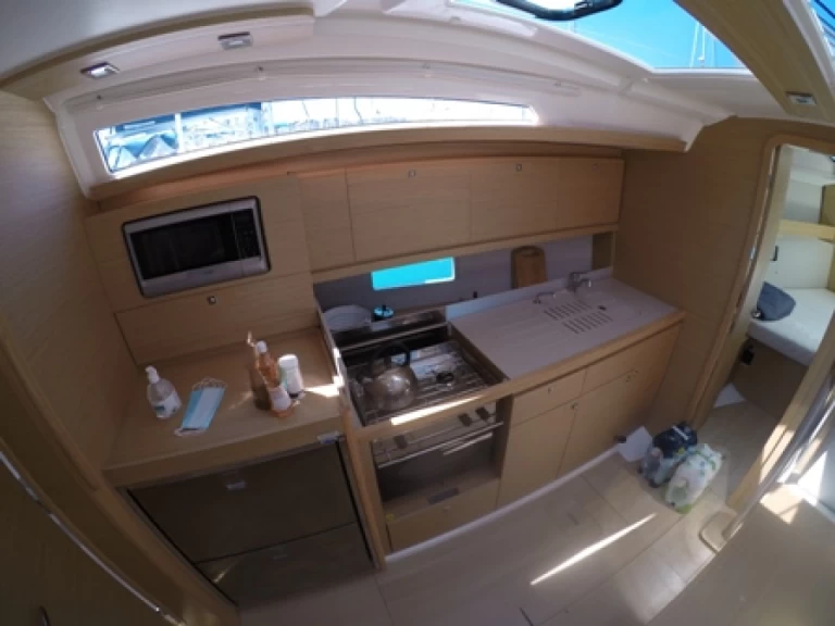 Location Voilier à Gouviá - Dufour Dufour 390 Grand Large