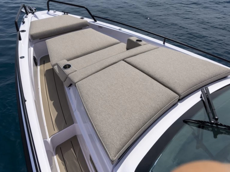 Louez un Axopar Axopar 37 Mediteranna à Kalo Livadi