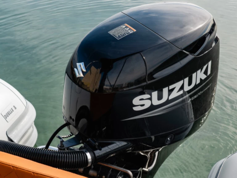 Location à Torre Canne -  Motorboat 4.3 sur SamBoat