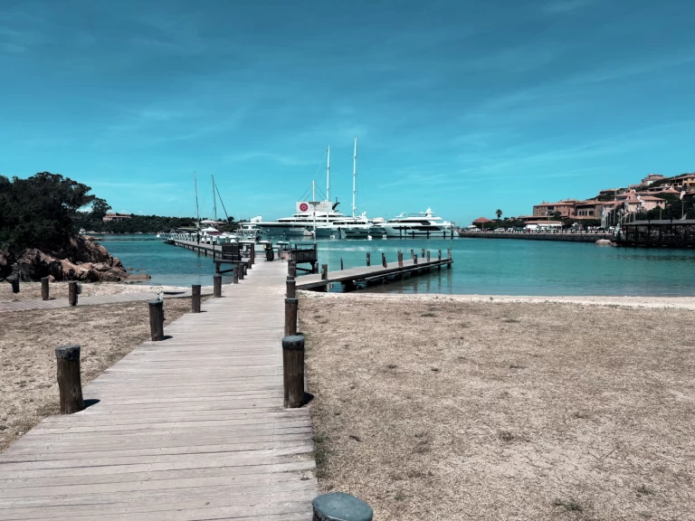 Location bateau Porto-Vecchio pas cher Antares 10.20