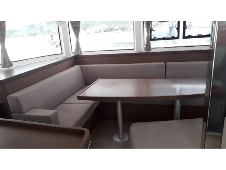 Location à Le Marin - Lagoon Lagoon 42 sur SamBoat