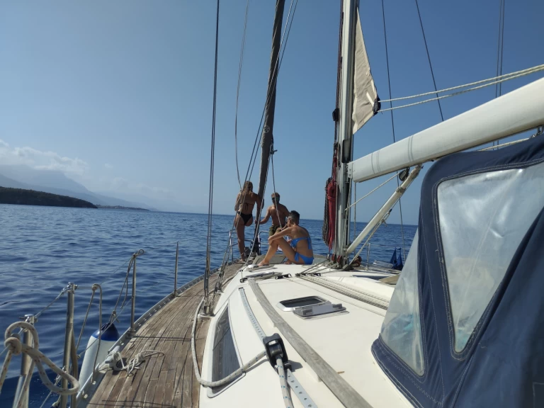Louez un Jeanneau Sun Odyssey 45.1 à Kalamata