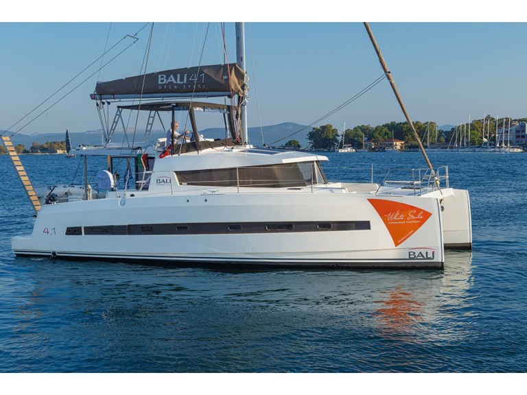 Louez un Bali Catamarans Bali 4.1 à Préveza