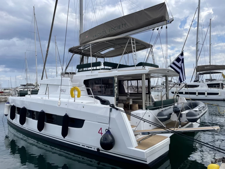 Louer Catamaran avec ou sans skipper Bali à Álimos