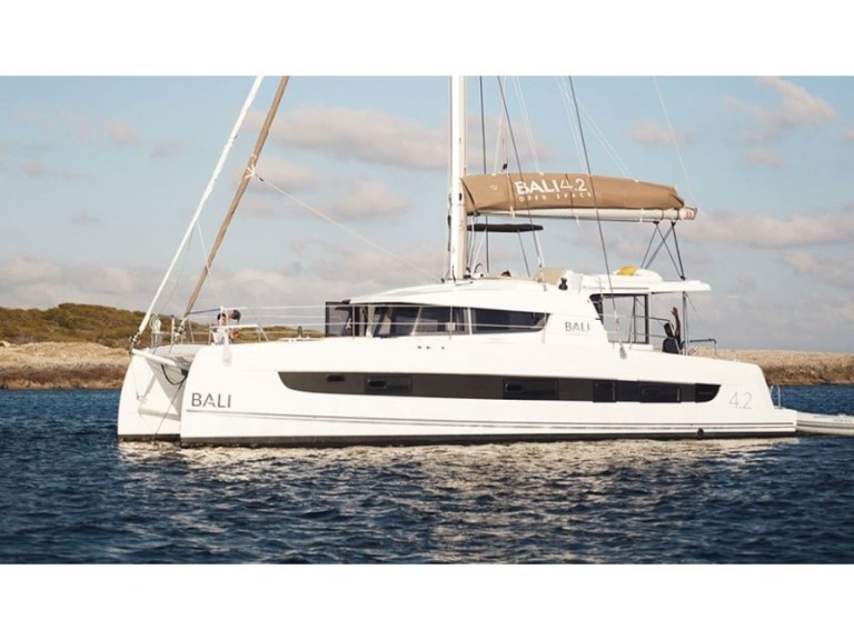 Location bateau Bali Catamarans Bali 4.2 à Hyères sur Samboat
