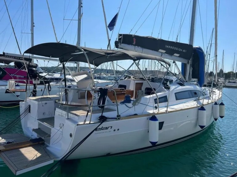 Voilier à louer à Sibenik au meilleur prix