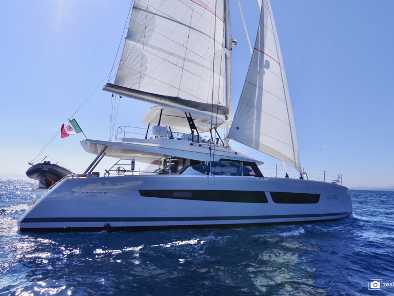 Location bateau Cannigione pas cher Samana 59