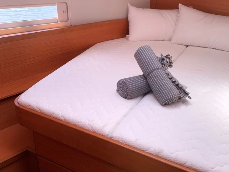 Location à Castellammare di Stabia - Dufour Dufour 430 sur SamBoat