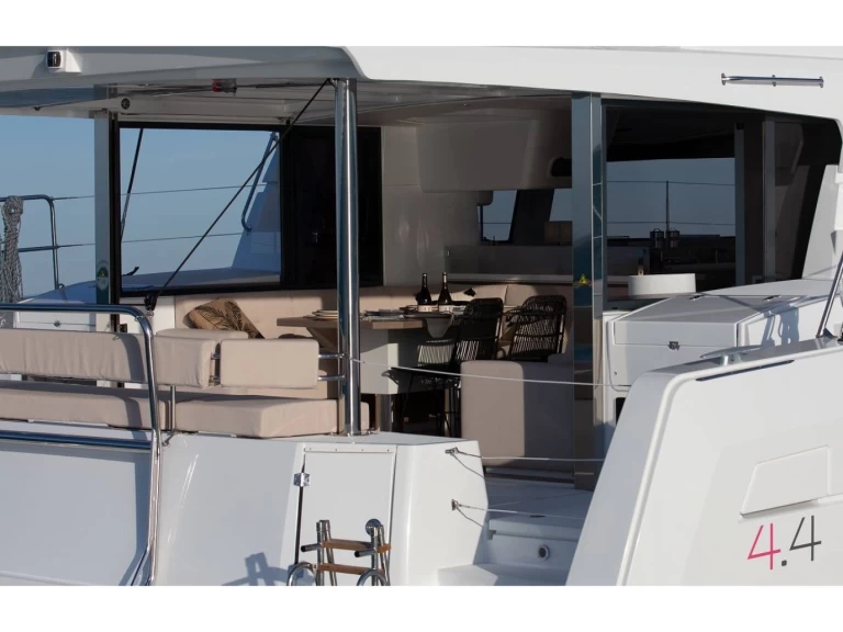 Louer Catamaran avec ou sans skipper Bali à Cannigione