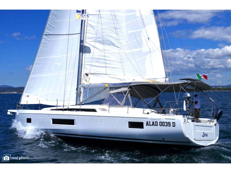 Location bateau Puntone pas cher Oceanis 51.1
