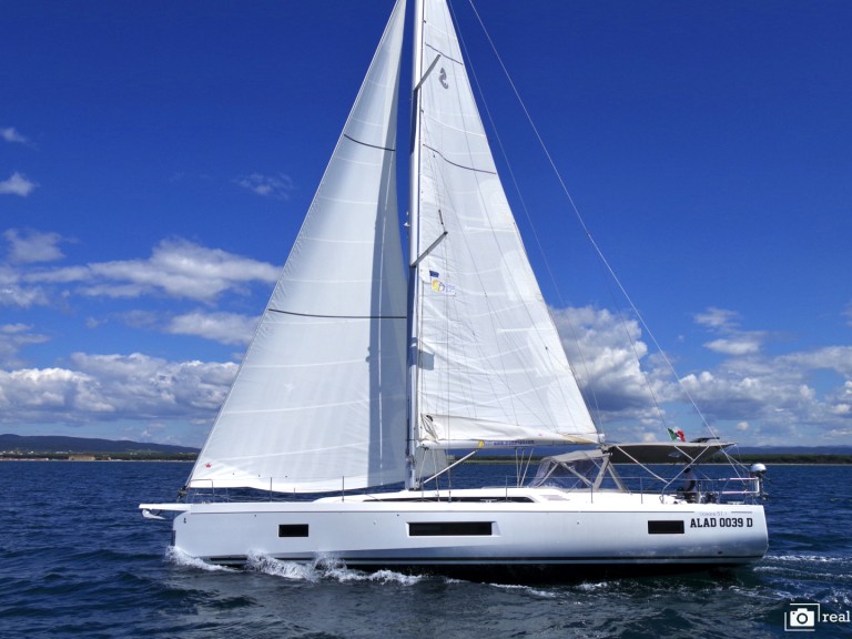 Location Voilier à Puntone - Bénéteau Oceanis 51.1