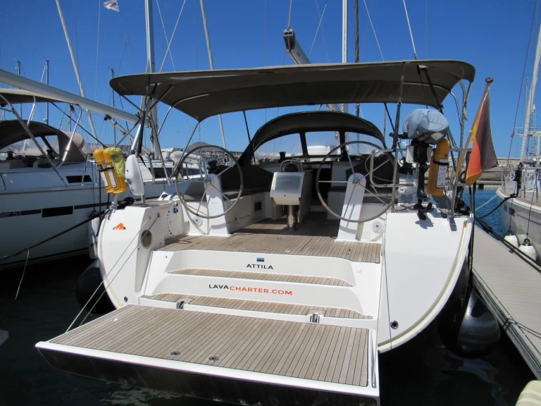 Louez un Bavaria Cruiser 51 à Arrecife