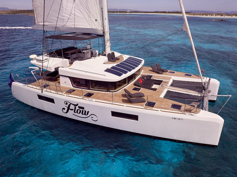 Location bateau Sant Antoni de Portmany pas cher Lagoon 52