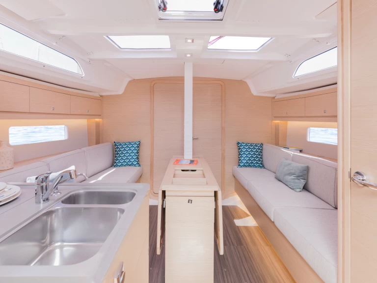 Louez un Dufour Dufour 37 à Dubrovnik