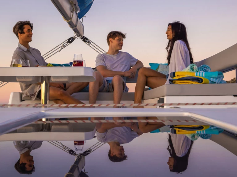 Louer Catamaran avec ou sans skipper  à Gouviá
