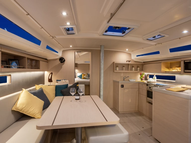 Bénéteau Sunsail 42 a louer à Dubrovnik