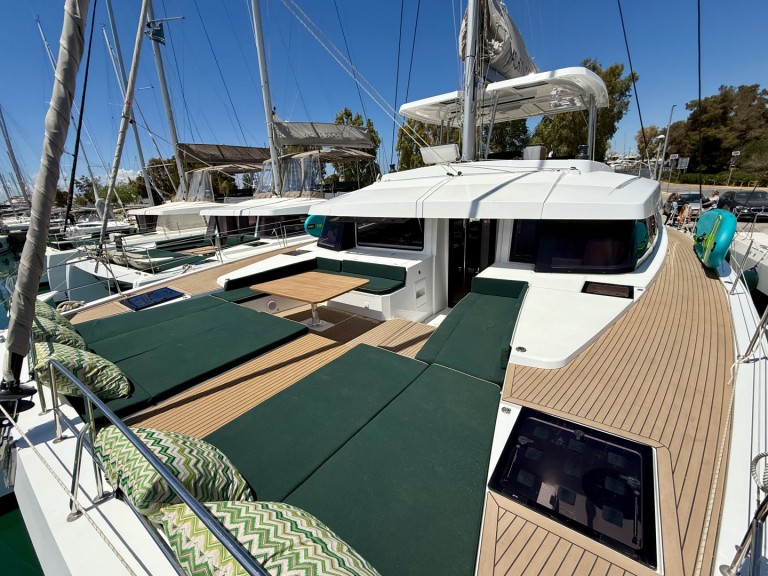 Louez un Bali Catamarans Bali 5.8 à Álimos