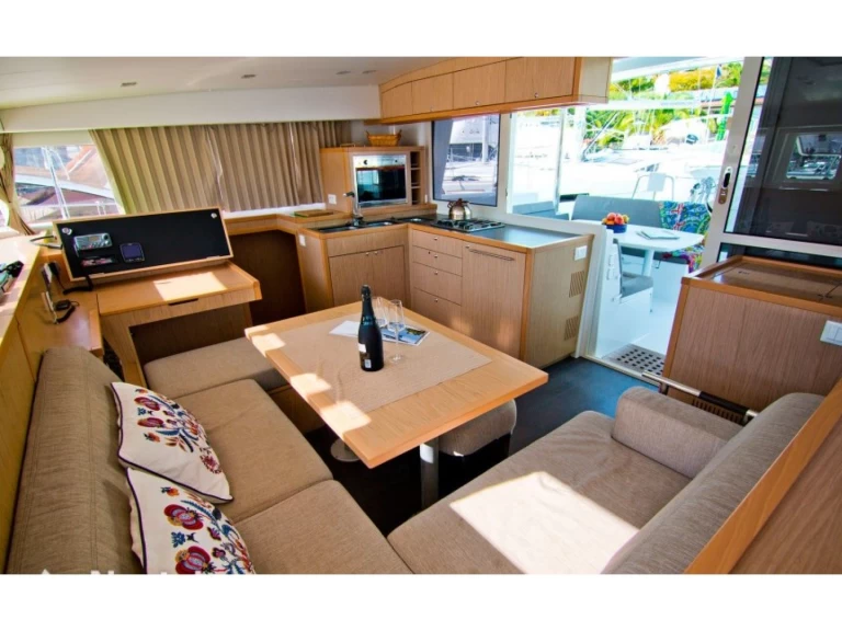 Catamaran à louer à Hyères au meilleur prix