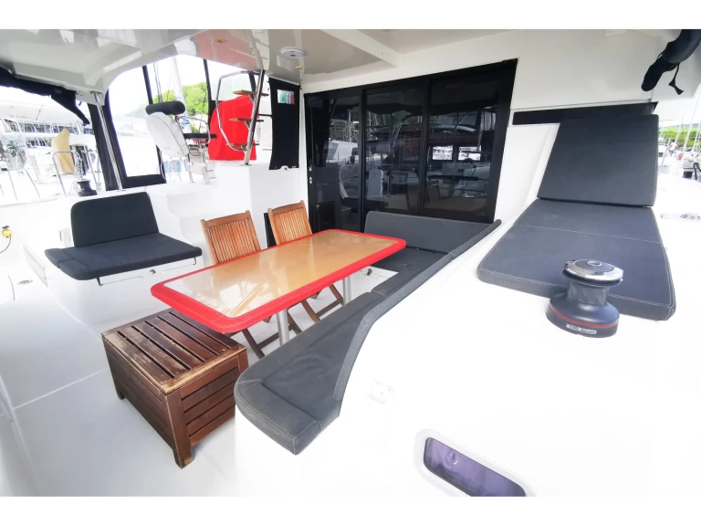 Catamaran à louer à Le Marin au meilleur prix