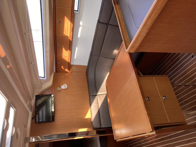 Louez un Bavaria Cruiser 37 à Sibenik