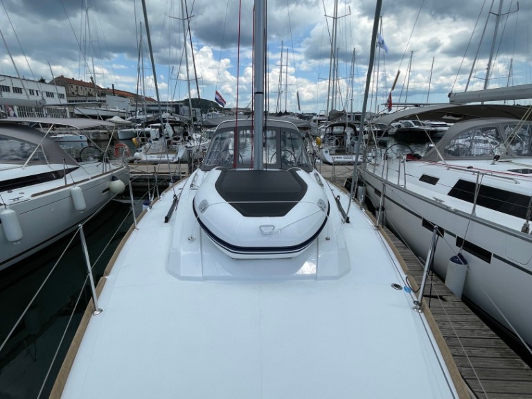 Voilier à louer à Sibenik au meilleur prix