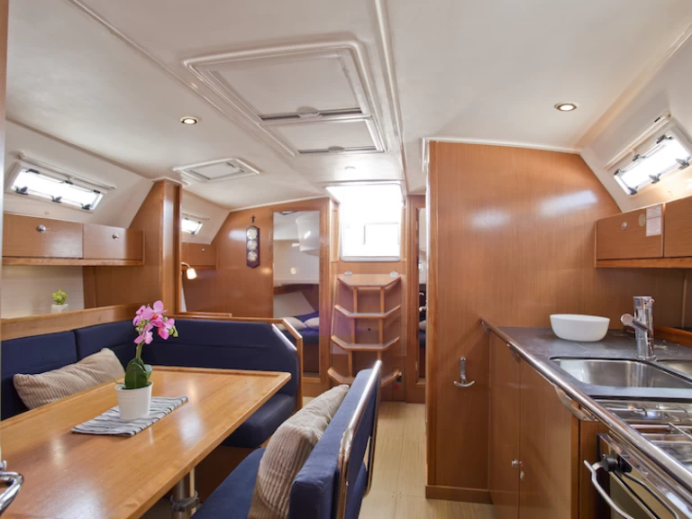 Location à Sibenik - Bavaria Bavaria 41 Cruiser sur SamBoat