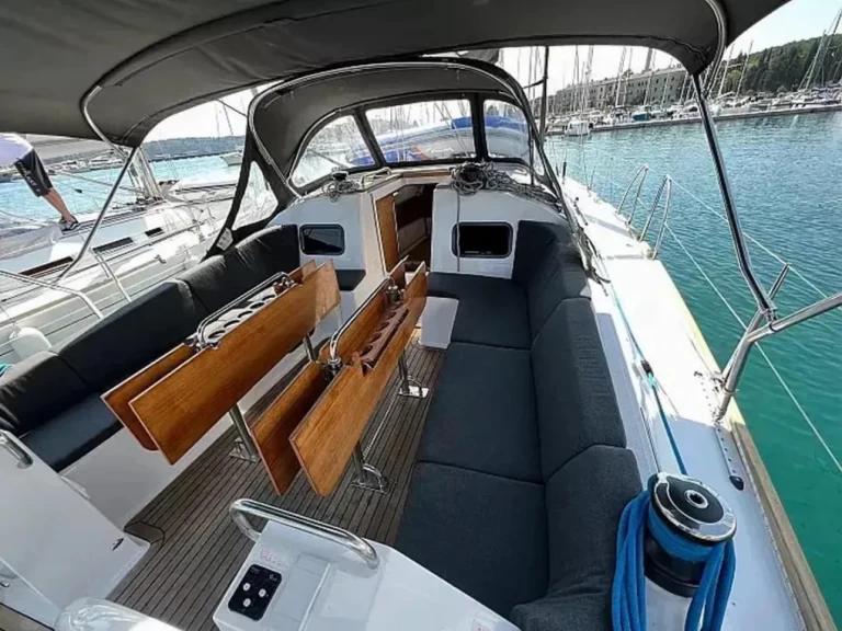 Location Voilier à Sibenik - Elan Impression 45.1