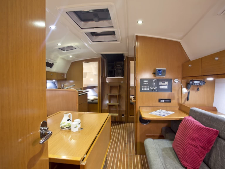 Location à Sibenik - Bavaria Bavaria 36 Cruiser sur SamBoat