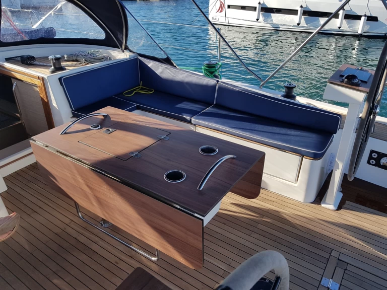 Location à Punat - D&D Yacht D&D Kufner 54 (AC+Gen+Solar) sur SamBoat