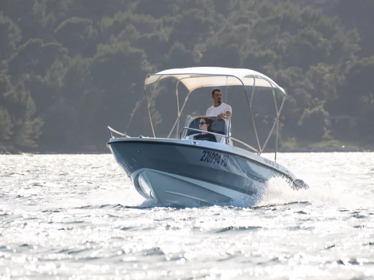 Louez un Orizzonti Andromeda à Pula
