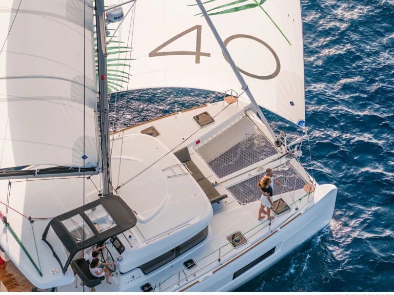 Louer Catamaran avec ou sans skipper Lagoon à La Spezia