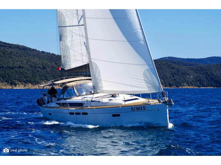Location bateau Puntone pas cher Sun Odyssey 519