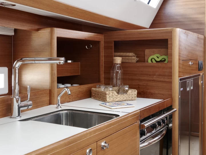 Elan Impression 45.1 a louer à Cannigione