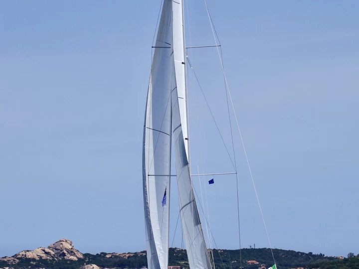 Louez un Dufour Dufour 430 à Cannigione