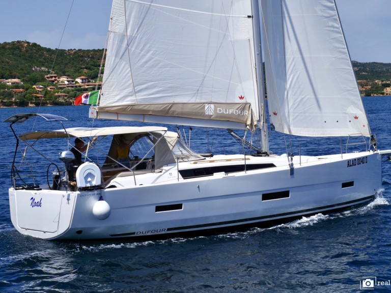 Location bateau Cannigione pas cher Dufour 430