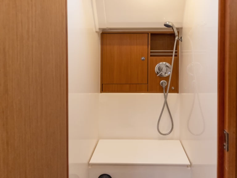 Bavaria Cruiser 50 a louer à Puntone