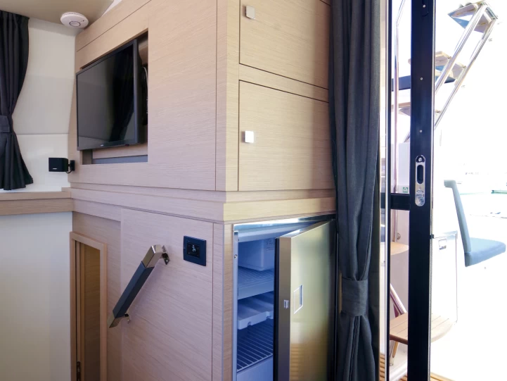 Location à Cannigione - Fountaine Pajot Saona 47 sur SamBoat