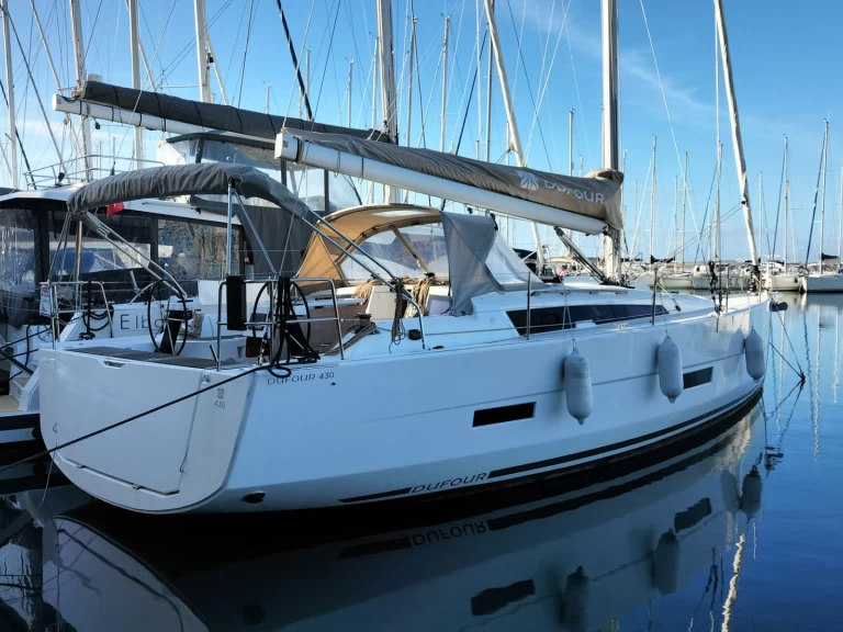 Louer Voilier avec ou sans skipper Dufour à Castellammare di Stabia