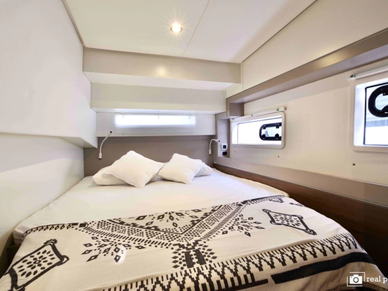 Location bateau Bali Bali 4.2 à Castellammare di Stabia sur Samboat