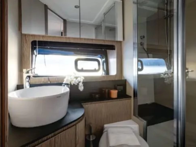 Azimut Azimut Atlantis 45 a louer à Split