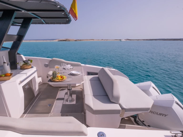 Location bateau Pardo Yachts Pardo 38 à Ibiza (Ville) sur Samboat