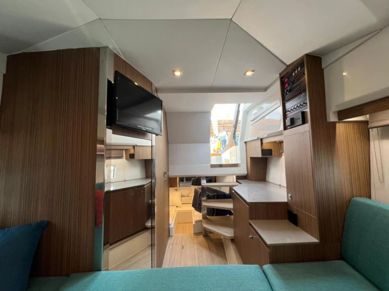 Louez un FIM 340 REGINA à Ibiza (Ville)